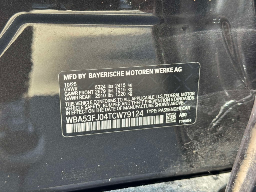 Certified 2026 BMW 530i xDrive w/ Executive Package AWD/4WD image 27