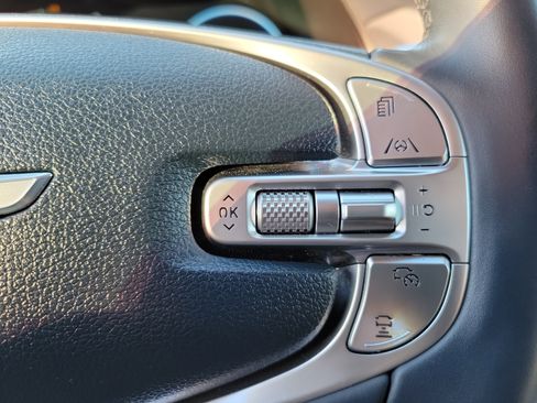 Certified 2023 Genesis GV80 2.5T w/ Prestige 20" Package image 8