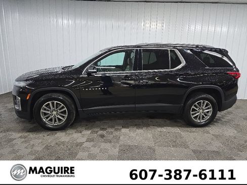 Used 2023 Chevrolet Traverse LT AWD/4WD image 5