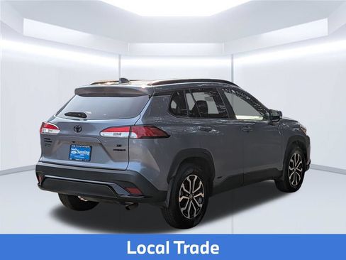 Used 2024 Toyota Corolla Cross AWD Hybrid image 6