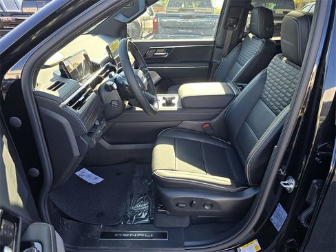 New 2025 GMC Sierra EV Denali image 13
