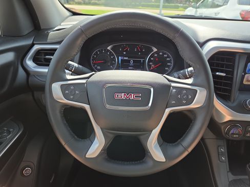 Used 2017 GMC Acadia SLT FWD image 20