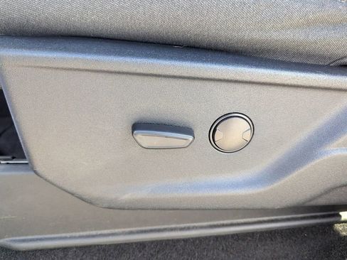 Used 2024 Ford F150 XLT w/ Mobile Office Package image 17