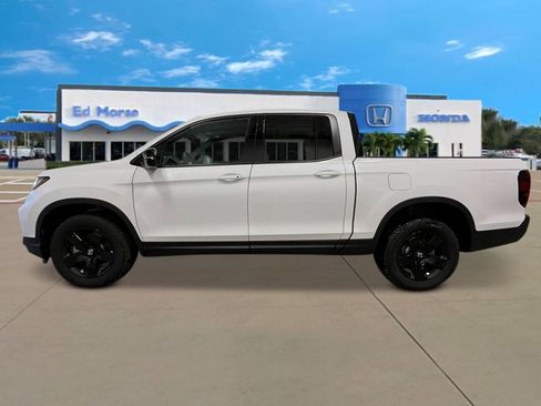 New 2026 Honda Ridgeline Black Edition image 2