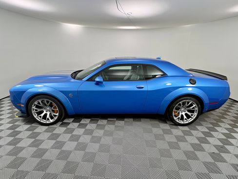Used 2023 Dodge Challenger SRT Hellcat image 2