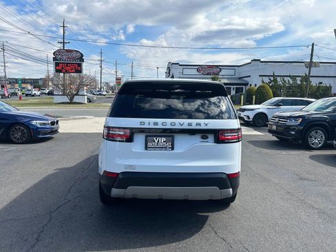 Used 2018 Land Rover Discovery HSE image 6