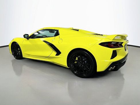 Used 2023 Chevrolet Corvette Stingray Preferred Conv w/ Battery Protection Package RWD image 8