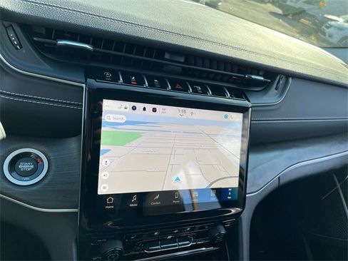 New 2024 Jeep Grand Cherokee L Limited w/ Luxury Tech Group II image 12