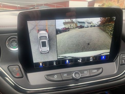 Certified 2023 Chevrolet Blazer RS w/ Driver Confidence II Package image 32