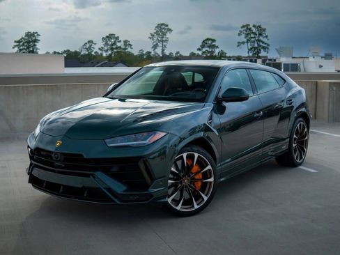 Used 2024 Lamborghini Urus S AWD/4WD image 2