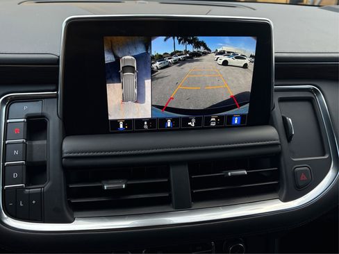 Used 2022 Chevrolet Tahoe LT w/ LT Signature Package image 24