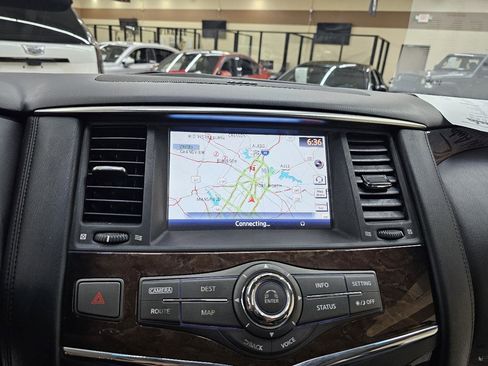 Used 2014 INFINITI QX80 2WD w/ Deluxe Touring Package image 33