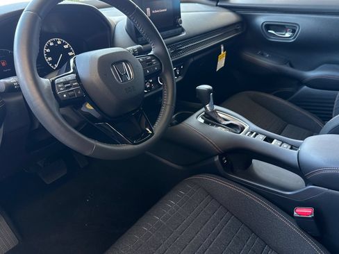 Certified 2024 Honda HR-V Sport image 10