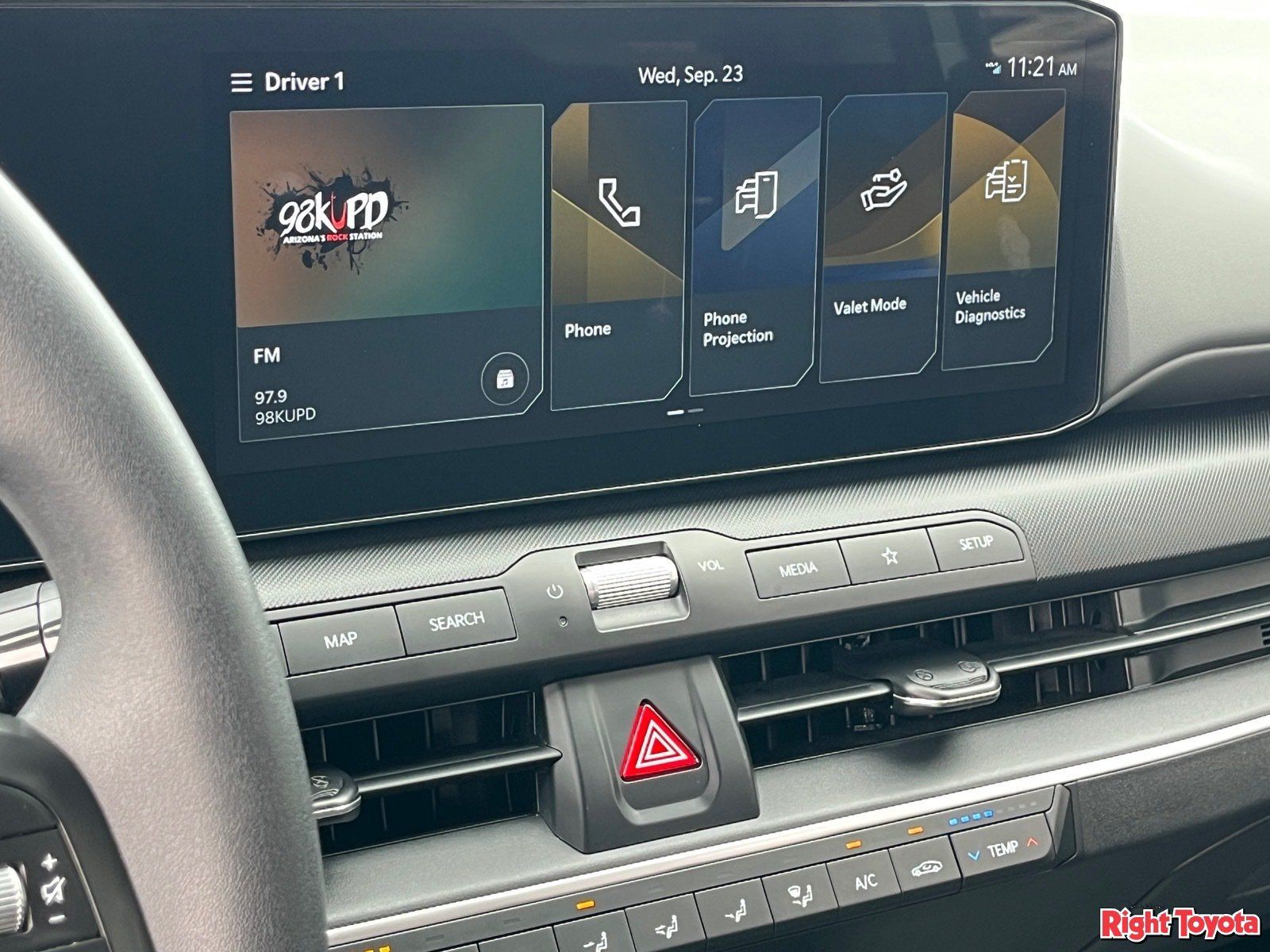 Used 2025 Kia K4 FWD image 27