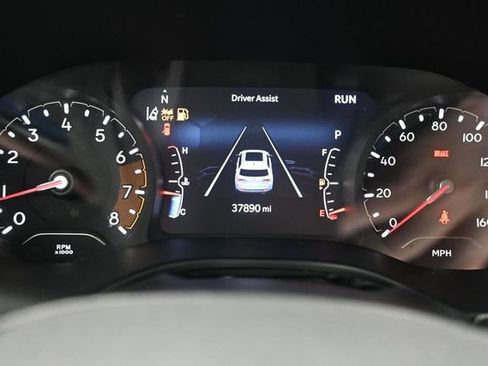 Used 2022 Jeep Compass Latitude AWD/4WD image 9