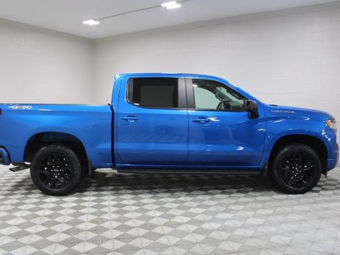 Used 2023 Chevrolet Silverado 1500 RST AWD/4WD image 12