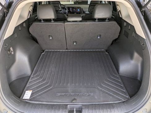Used 2023 Kia Sportage EX image 19