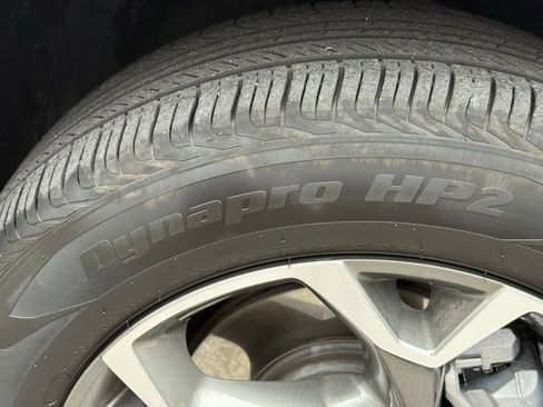 Used 2025 Chevrolet Trax LT w/ LT Convenience Package image 37