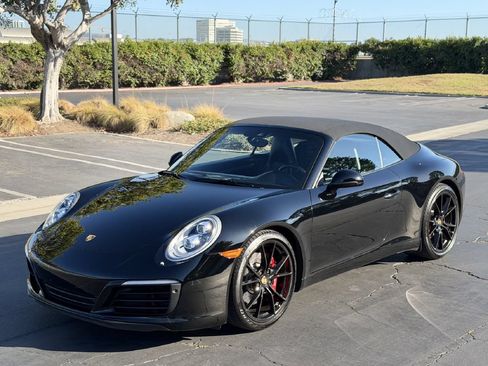 Used 2017 Porsche 911 Carrera S RWD image 10