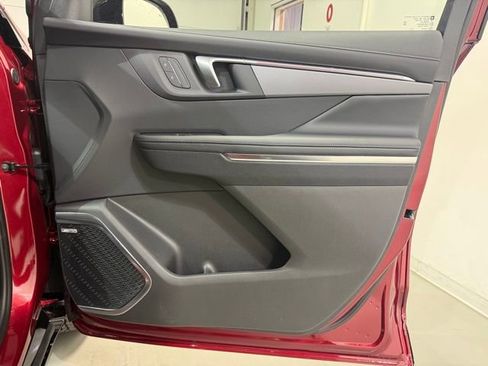 New 2026 Buick Enclave Sport Touring w/ Power Package image 29