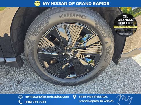 Used 2025 Nissan Murano SV AWD/4WD image 33