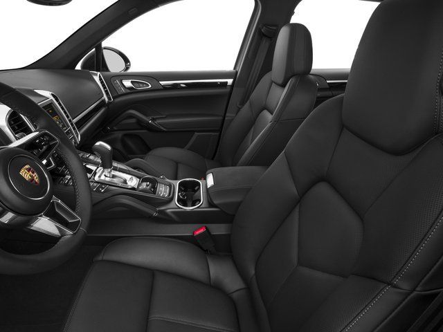 Used 2017 Porsche Cayenne S AWD/4WD image 9