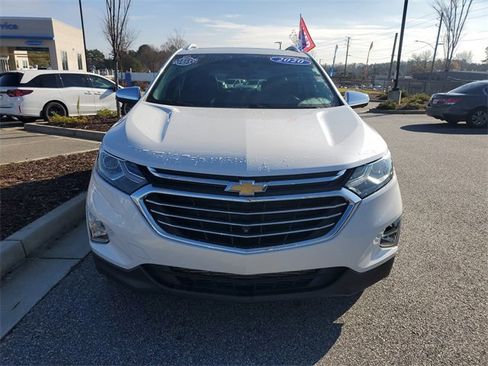 Used 2020 Chevrolet Equinox Premier image 2