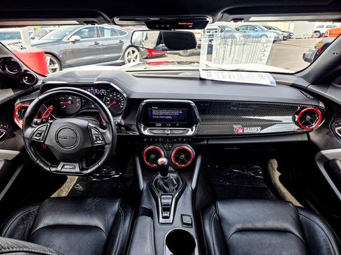 Used 2019 Chevrolet Camaro SS image 29