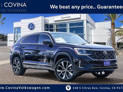 New 2025 Volkswagen Atlas Cross Sport SEL Premium R-Line