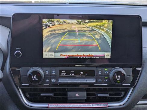 New 2026 Toyota Grand Highlander LE image 13