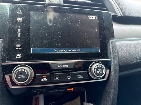 Used 2017 Honda Civic EX image 9