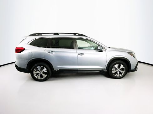 Used 2024 Subaru Ascent Premium w/ Convenience Package image 10