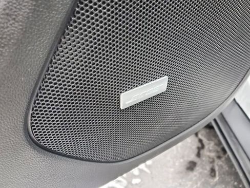 Certified 2019 Chevrolet Blazer Premier w/ Sun and Wheels Package image 23