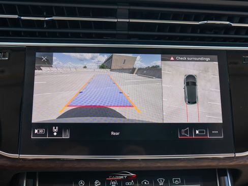 Used 2019 Audi Q8 Prestige AWD/4WD image 33