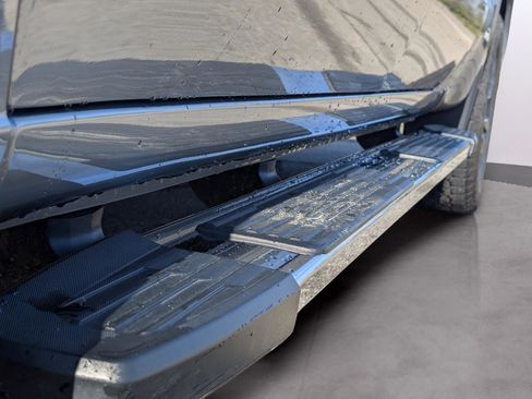 Used 2024 Chevrolet Silverado 1500 LT image 13