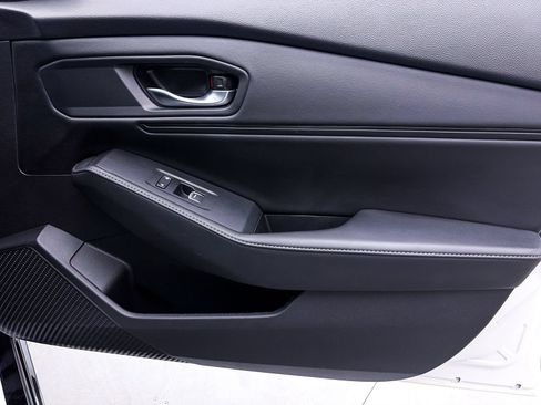 Used 2023 Honda Accord Sport image 38