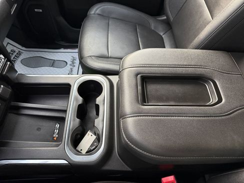 Used 2022 Chevrolet Silverado 2500 LTZ w/ LTZ Plus Package image 33