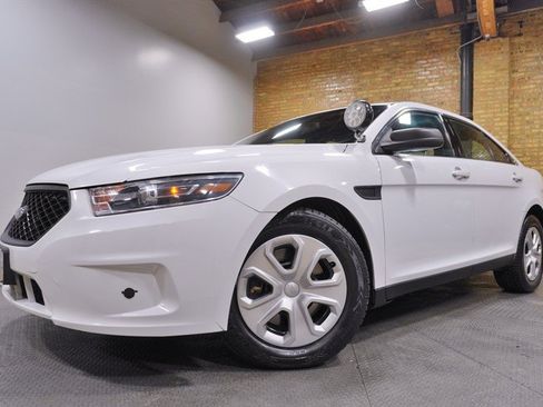 Used 2018 Ford Taurus Police Interceptor AWD image 1