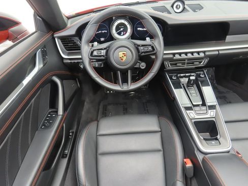 Used 2022 Porsche 911 Turbo image 18