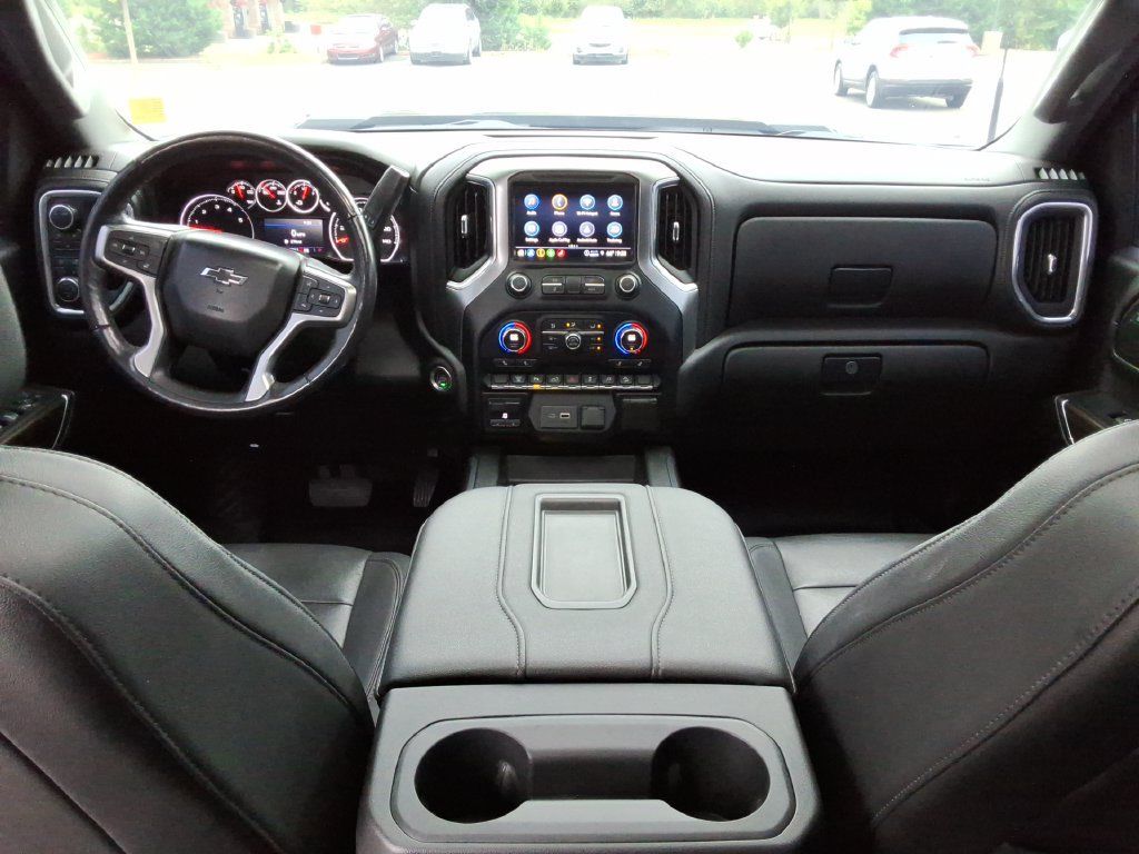 Used 2021 Chevrolet Silverado 2500 LT w/ Midnight Edition AWD/4WD image 22