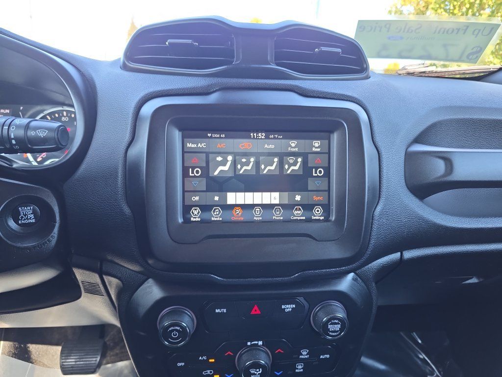 Used 2020 Jeep Renegade Latitude AWD/4WD image 26
