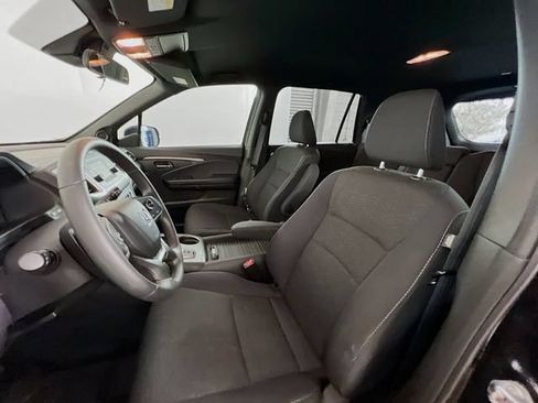 Used 2019 Honda Passport Sport image 19