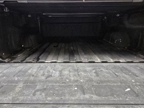 Used 2017 GMC Sierra 1500 SLT w/ SLT Premium Package image 20