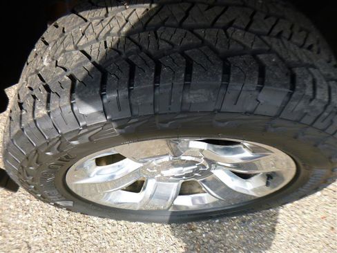 Used 2017 Chevrolet Silverado 1500 LTZ w/ Sport Package image 24