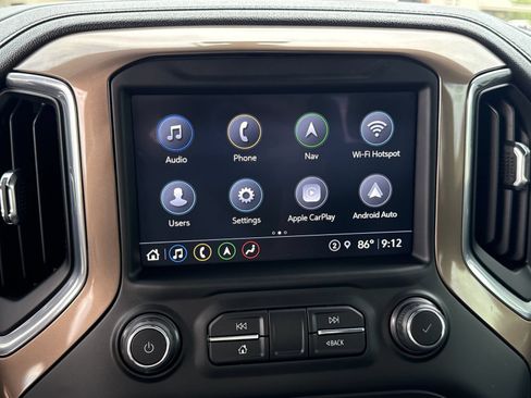 Used 2021 Chevrolet Silverado 1500 High Country w/ Technology Package RWD image 26