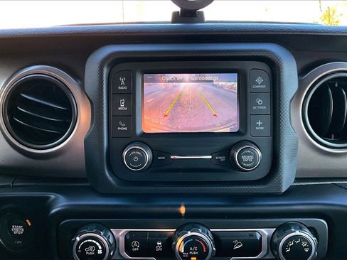 Certified 2020 Jeep Wrangler Unlimited Sport image 13