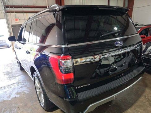 Used 2019 Ford Expedition Limited w/ Equipment Group 302A AWD/4WD image 2