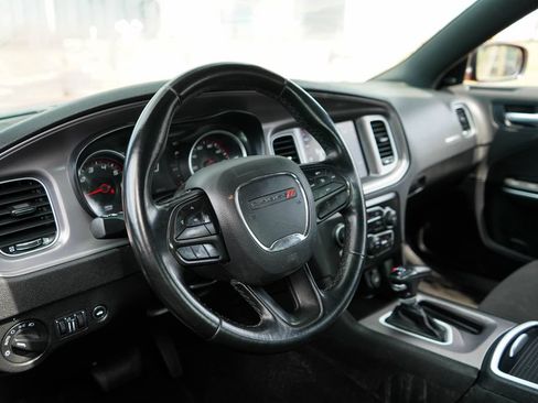 Used 2023 Dodge Charger SXT RWD image 6