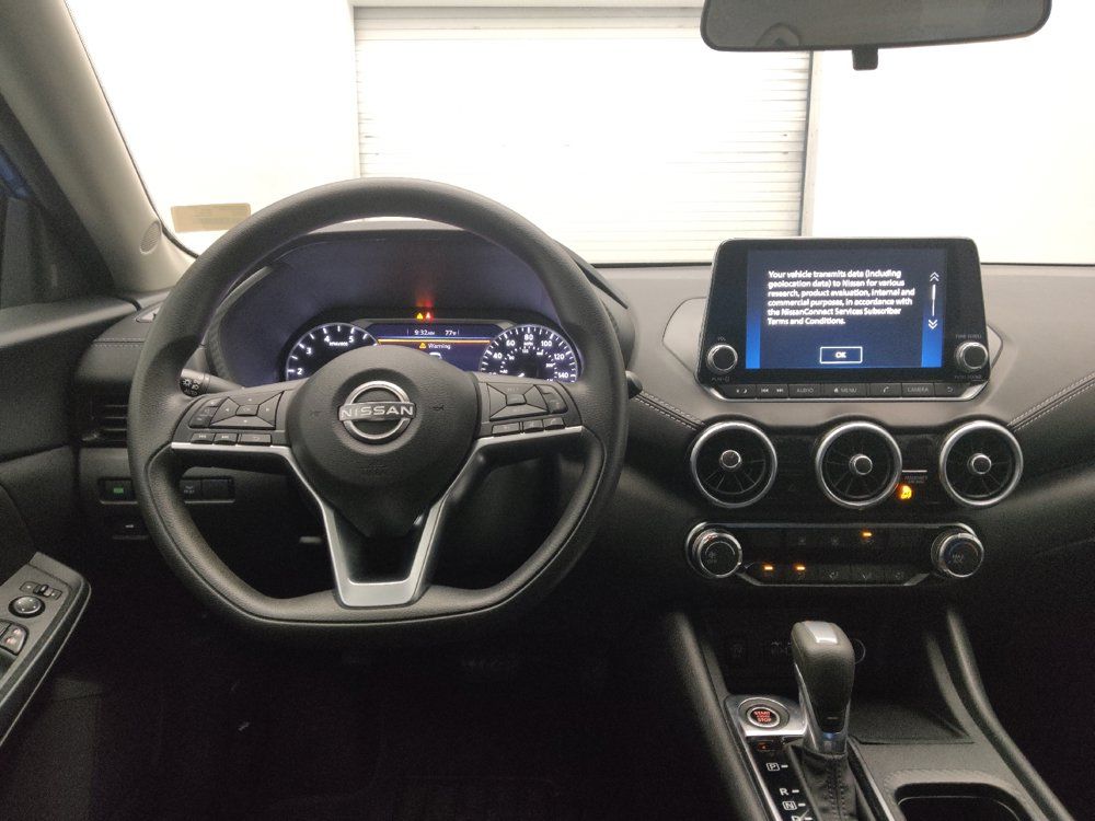 Used 2025 Nissan Sentra SV FWD image 22