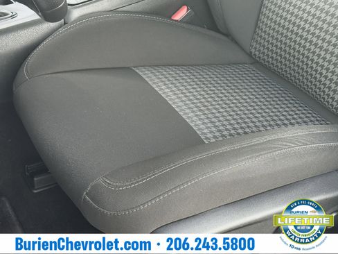 Used 2023 Dodge Charger R/T w/ Blacktop Package image 11